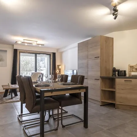 The Bear Apartment *